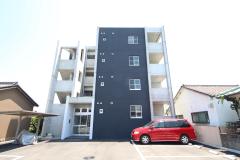 B．B（ビードットビー）外観画像