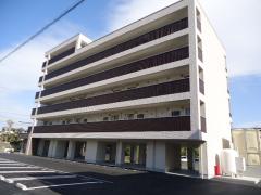 ユニヴァリィ県庁東外観画像