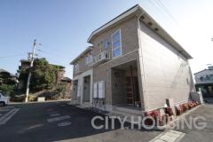 カーサ　アルベロディピノＢ外観画像