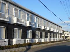 レオパレスヴィラ⼩松島外観画像