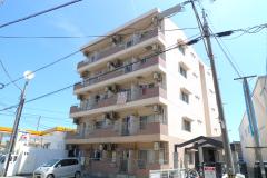 シャトル10th外観画像